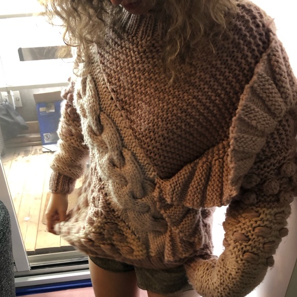 Fun chunky knit sweater - Picture 4 of 4